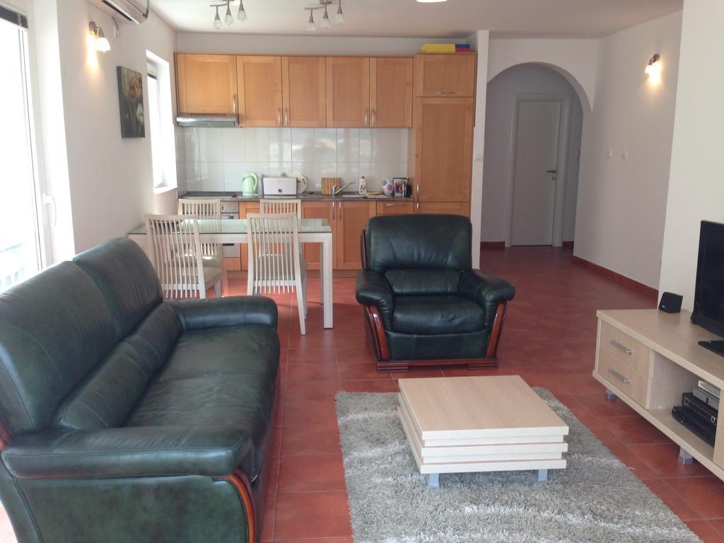 Apartment Fjord Waterfront Kotor Exterior photo