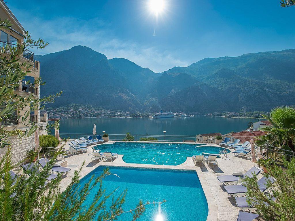 Apartment Fjord Waterfront Kotor Exterior photo