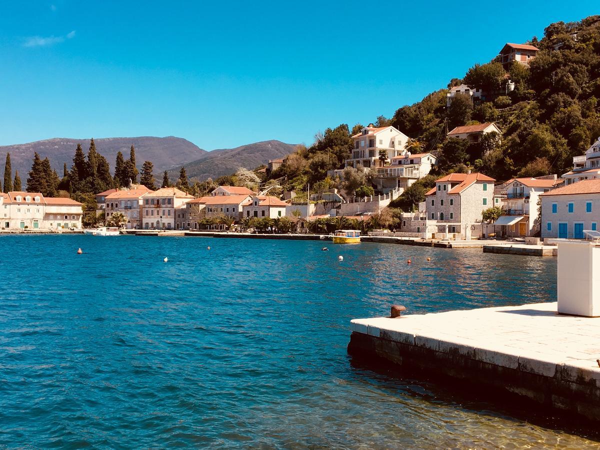 Apartment Fjord Waterfront Kotor Exterior photo